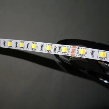 5m 5050 24V 60LEDs/m LED dublu-benzi de culoare(alb cald/alb rece);14.4/m;un led cu doua culori impreuna